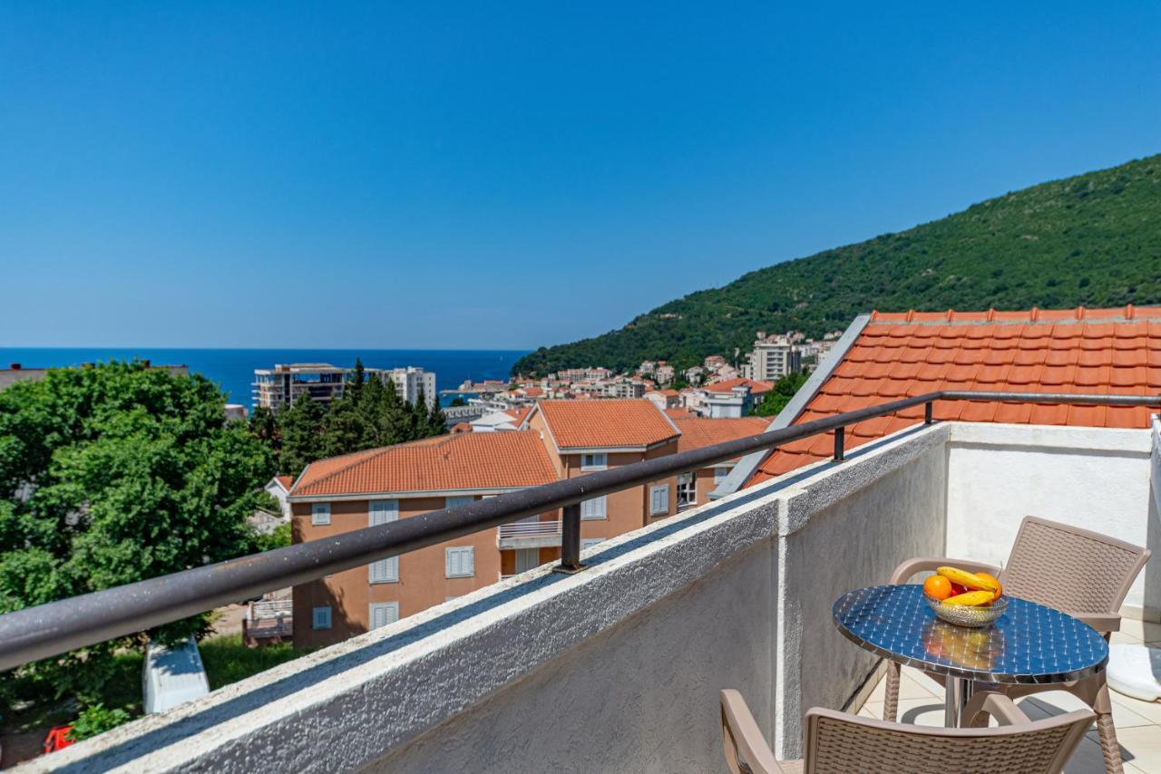 Apartment Knezevic Petrovac Exterior photo