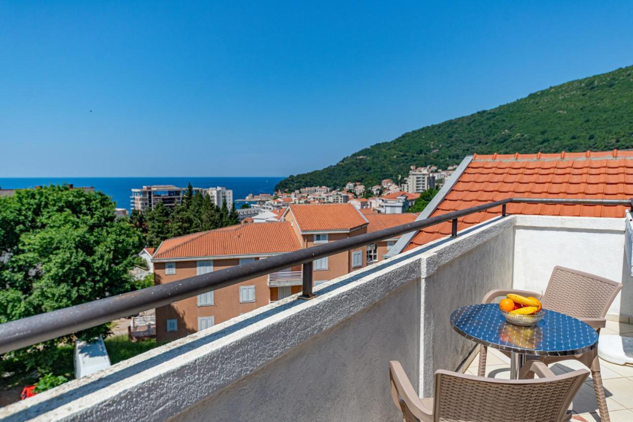 Apartment Knezevic Petrovac Exterior photo